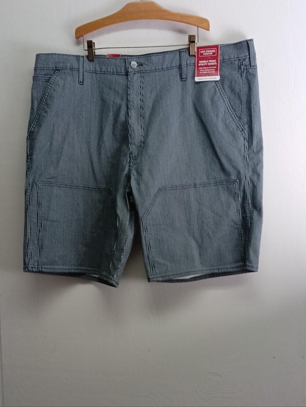 Levi's Men's Blank-white  Cargo Shorts Size 44